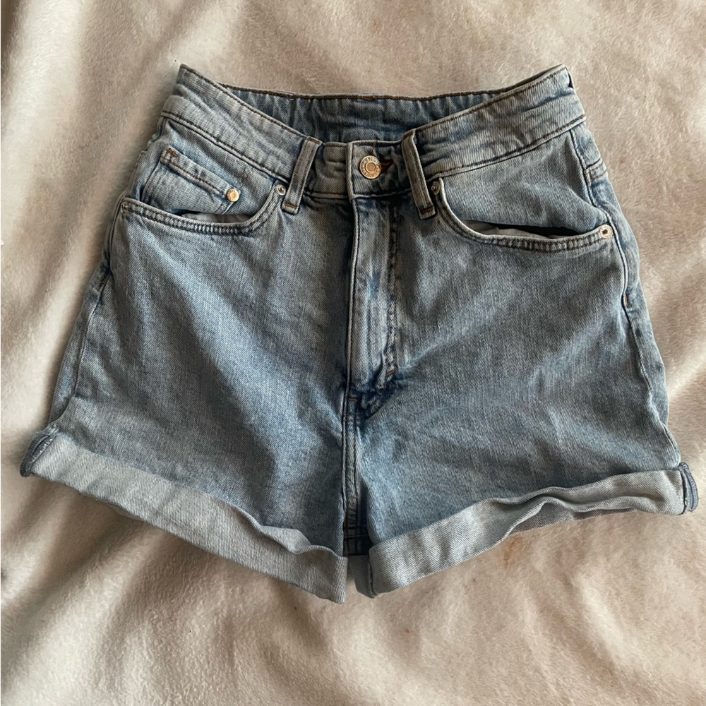 Mom Shorts